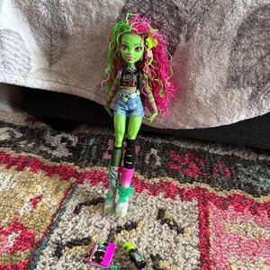 Monster High G3 Venus McFlytrap doll
